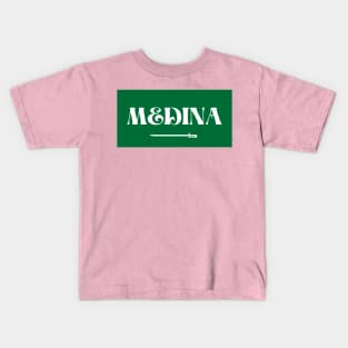 Medina City in Saudi Arabian Flag Kids T-Shirt